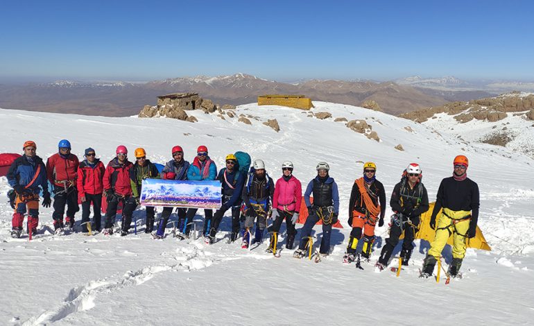  برگزاری دومین اردوی آموزشی و انتخابی هیمالیانوردی منطقه ای غرب کشور به میزبانی استان لرستان